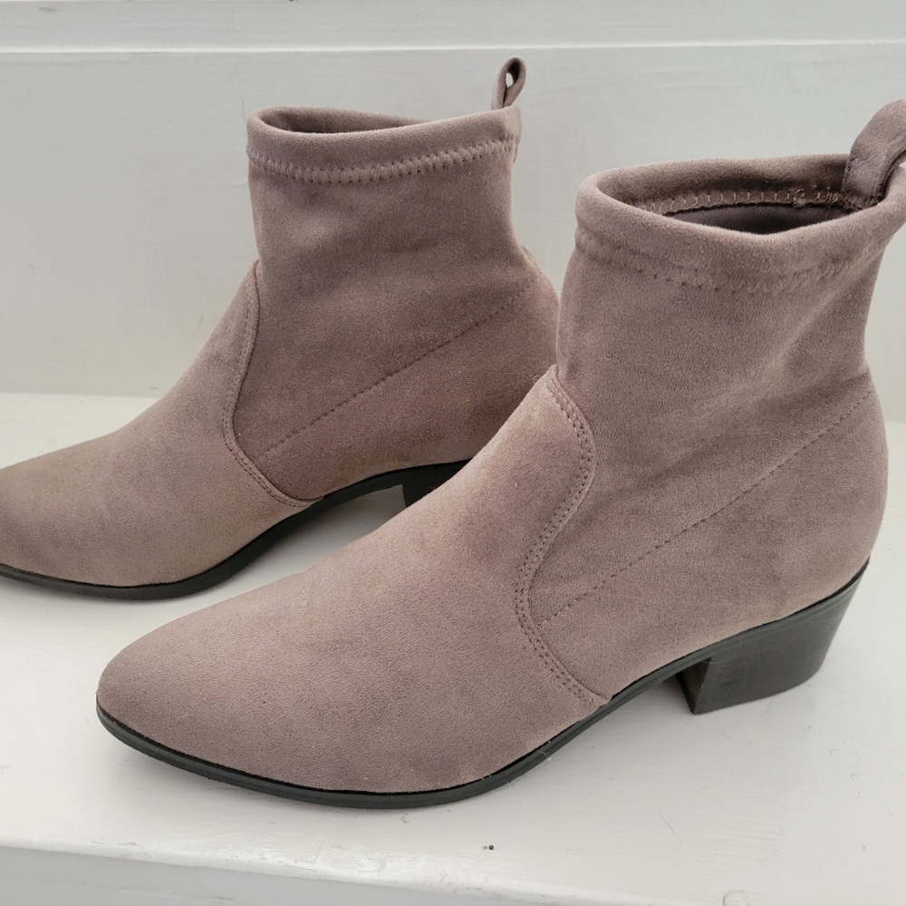 Suede Cowboy Boots Sz 8